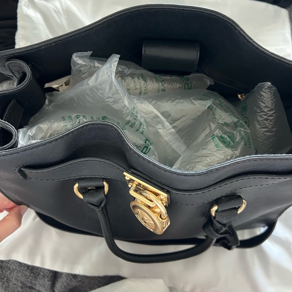 Michael Kors Women's Hamilton Saffiano Leather Medium Satchel - Picture 15 of 15